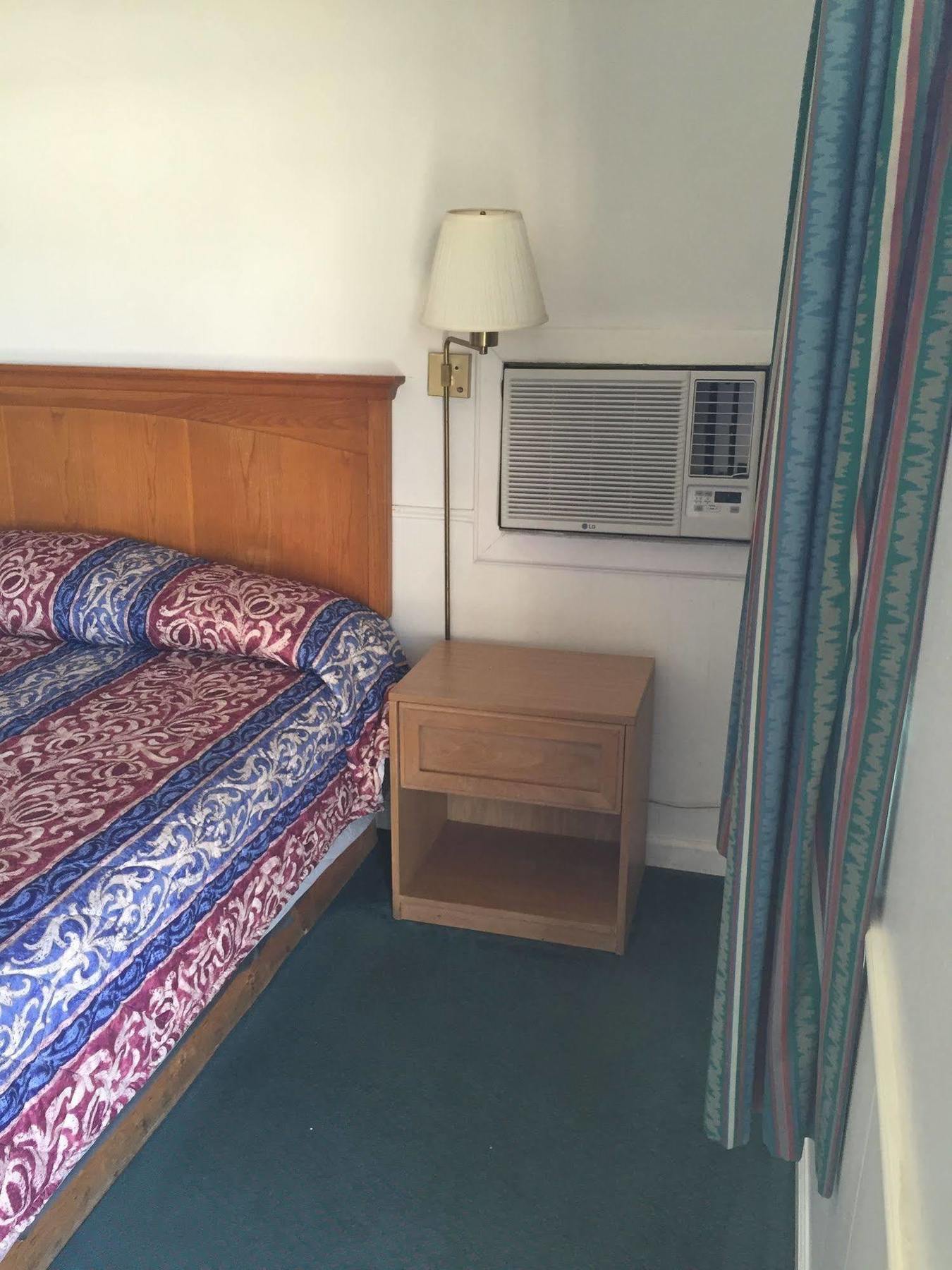 Hotel Portsmouth Oh ภายนอก รูปภาพ