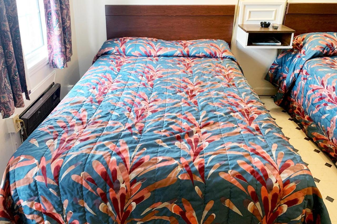 Hotel Portsmouth Oh ภายนอก รูปภาพ